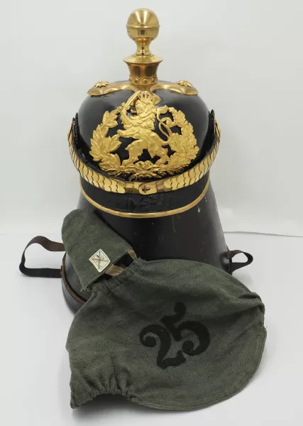 Hessen 25th Field Artillery Officers Pickelhaube with Cover Visuel 1 principal